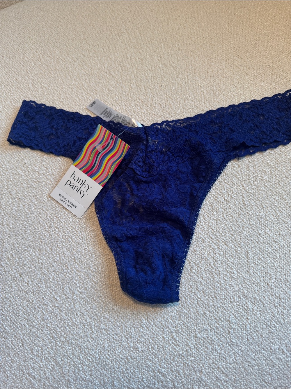 Hanky Panky Signature Lace Original Thong – Royal Blue
